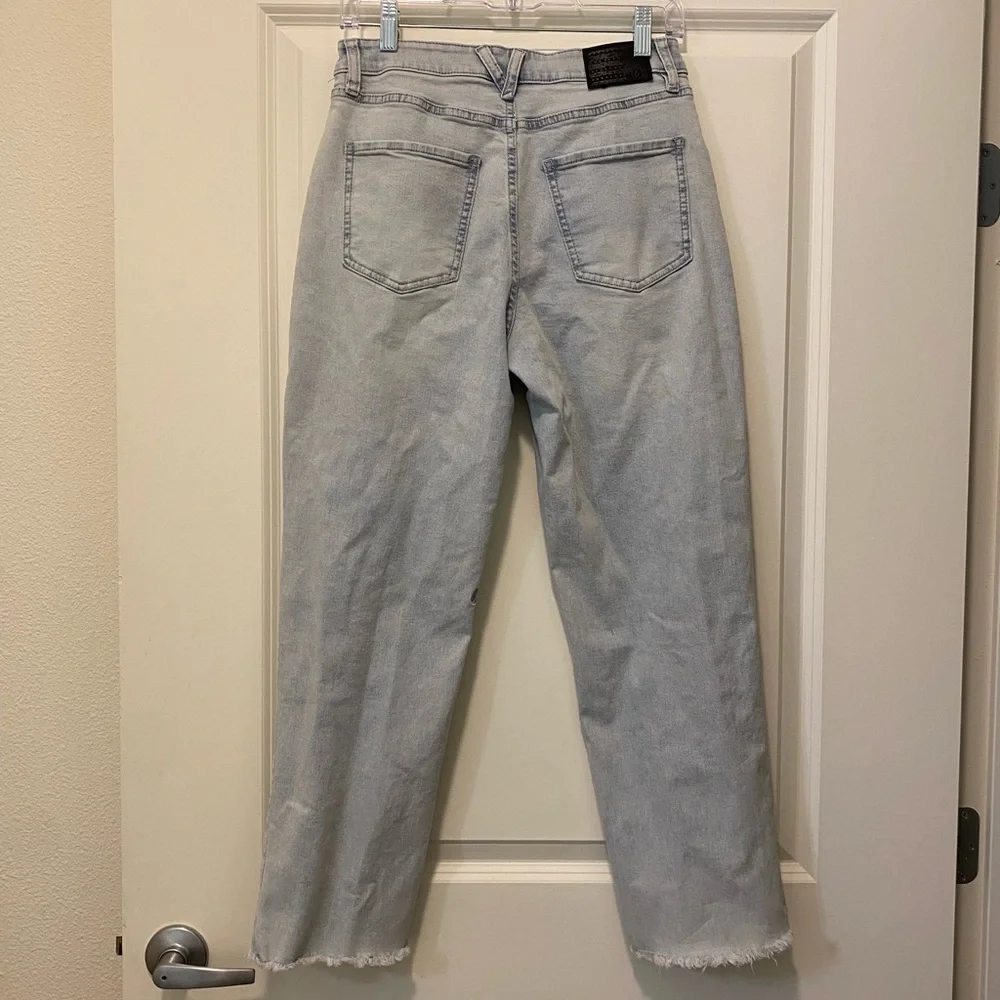 Volcom Light Wash High Rise Jeans - Picture 4 of 4